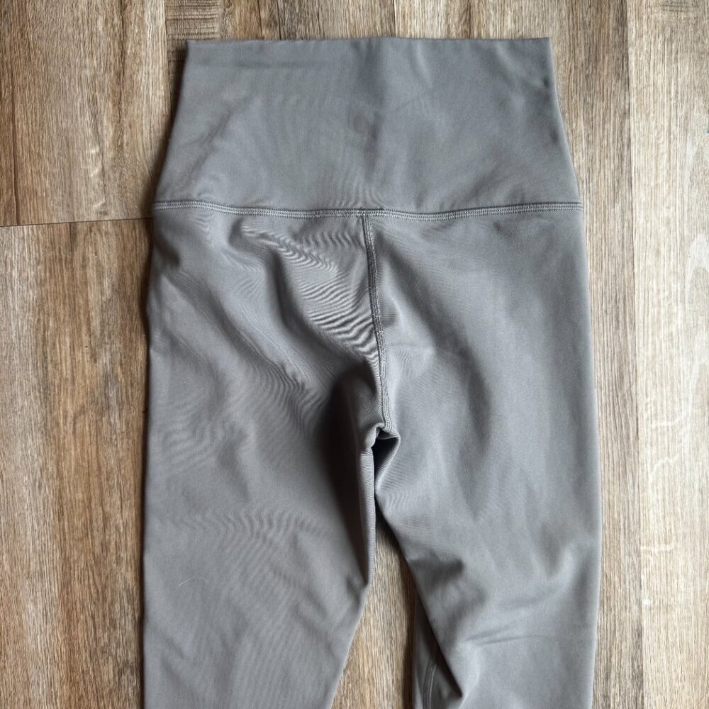 Yogalicious Lux Polarlux Leggings Everyday Full Length Tight Medium - Picture 5 of 5